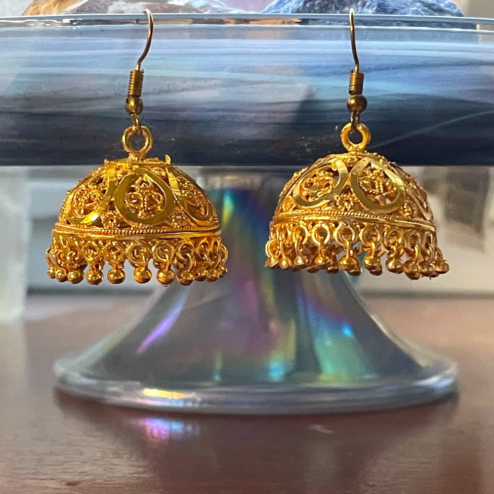 Costume jewelry earrings